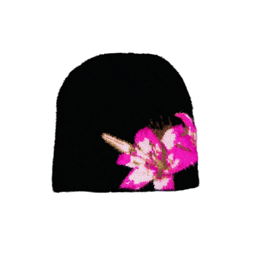 black satin-lined beanie, satin lined beanie, satin lining, hair-friendly beanie, hair protection beanie, winter beanie, warm beanie, streetwear beanie, unisex beanie, satin lined beanie, seika.one, seika, seikaone, lily, flower, winter