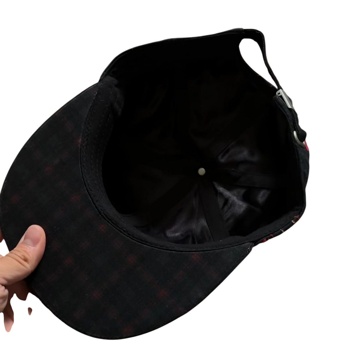 "SPIDERLILY" embroidered satin-lined cap